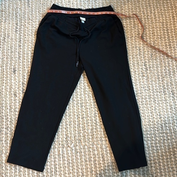 Black Sweats Joggers High-Rise Ankle Length Taper
Knit Pants - A New Day™ - Picture 10 of 15